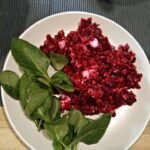 Read more about the article Sfeclă roșie cu bulgur și brânză feta